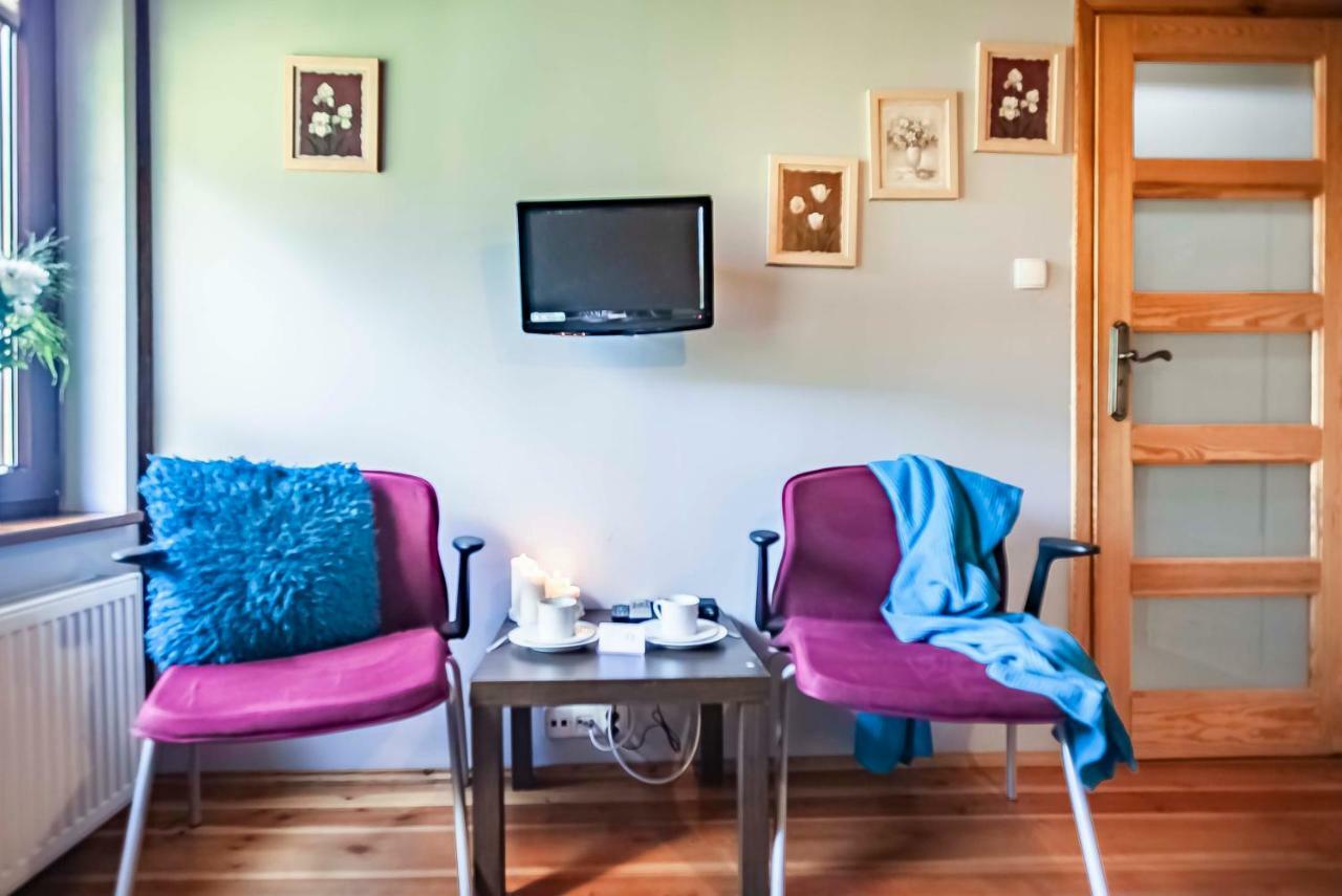 Lesniczowka Wiezyca I Domki Szymbark  Exteriér fotografie